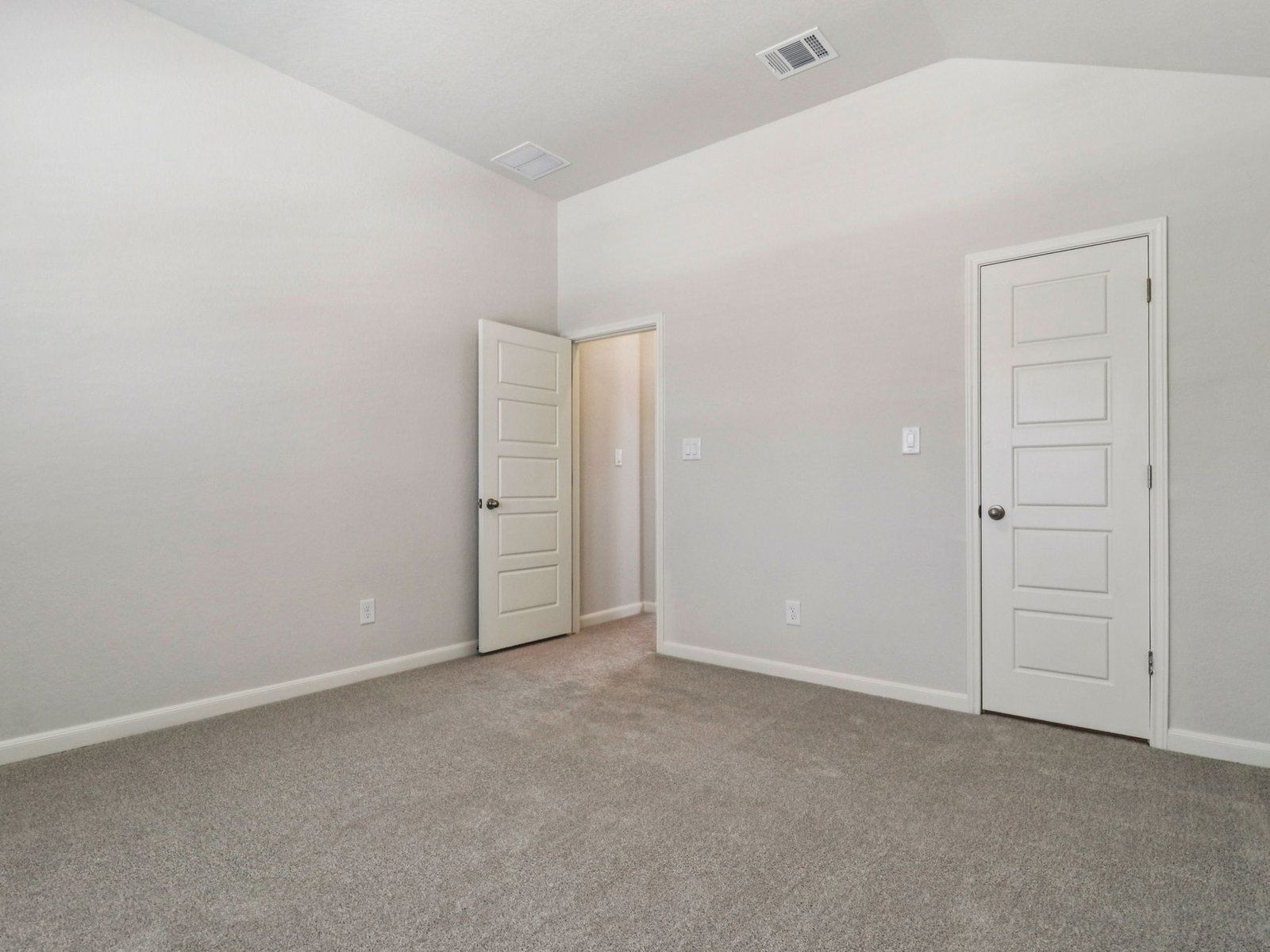 10419 Dragonfish Ave