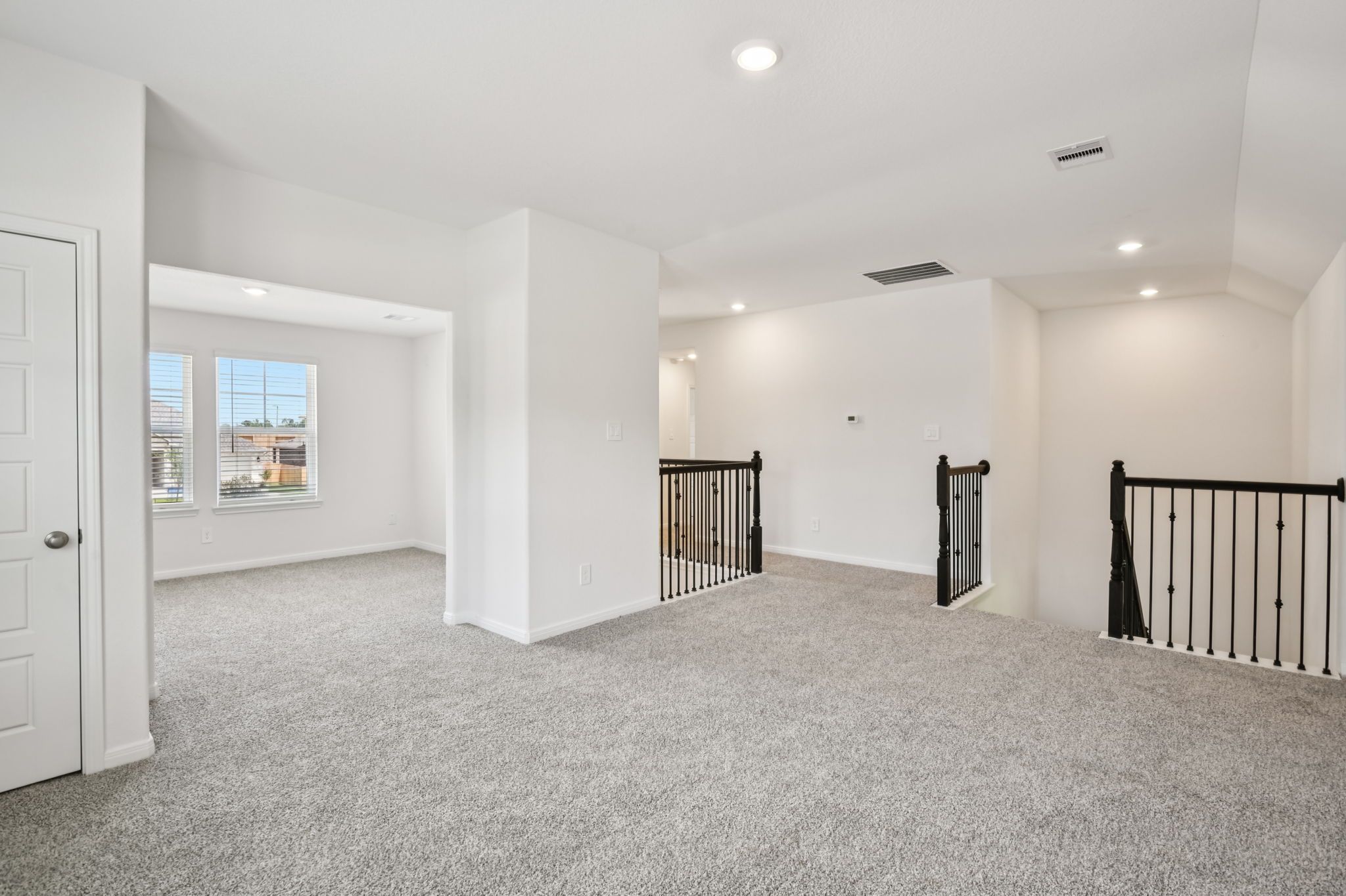 The Royal (C481) - Pine Lake Cove - Classic Series: Montgomery, Texas - Meritage Homes