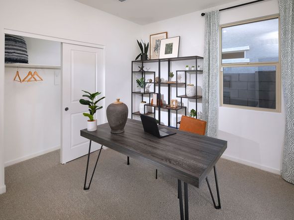 Sierra floorplan image modeled at Paloma Creek in Surprise, AZ.