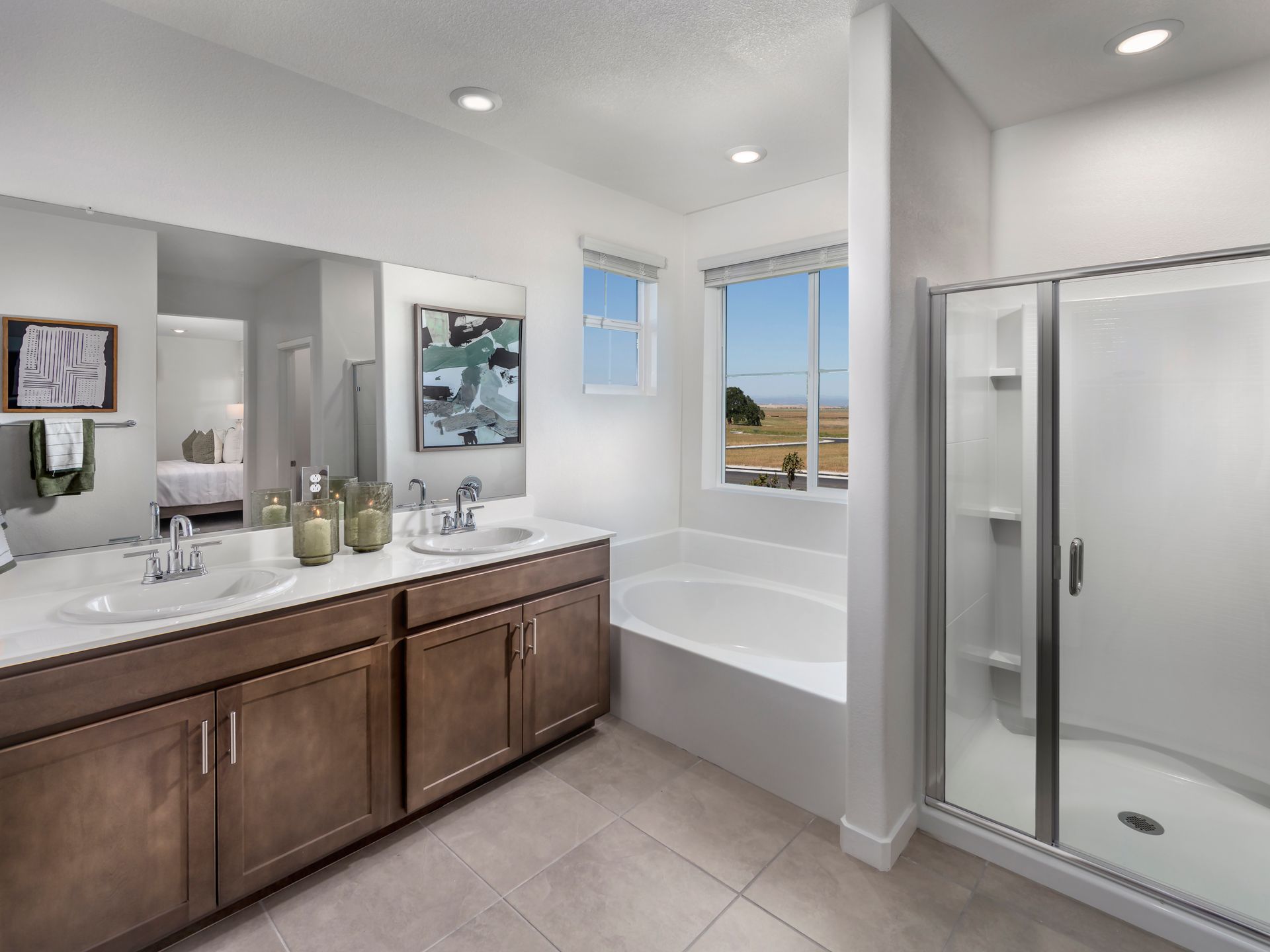 5-Piece Primary bathroom suite of a Residence 2.