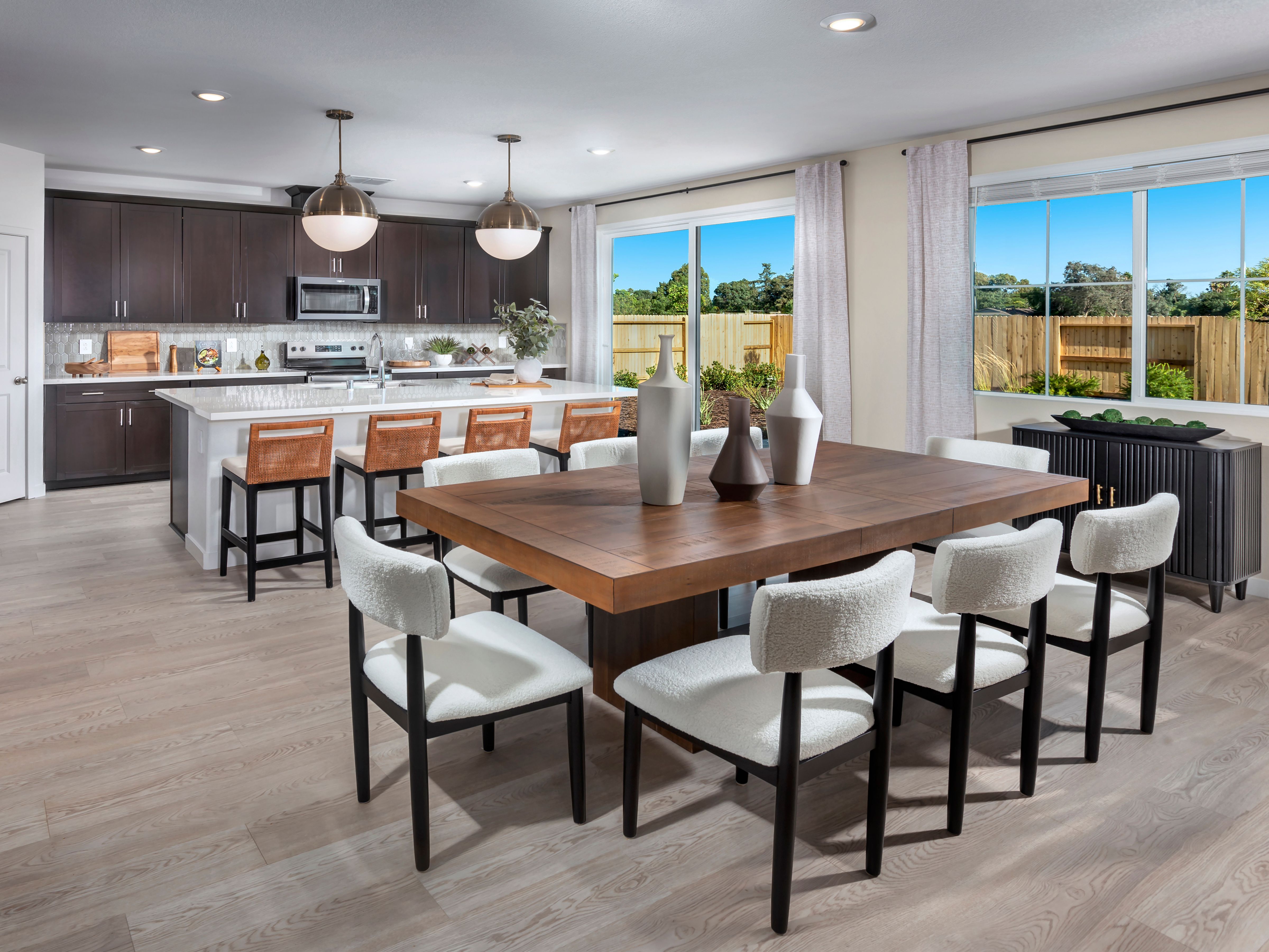 Modeled dining area of the Residence 4.