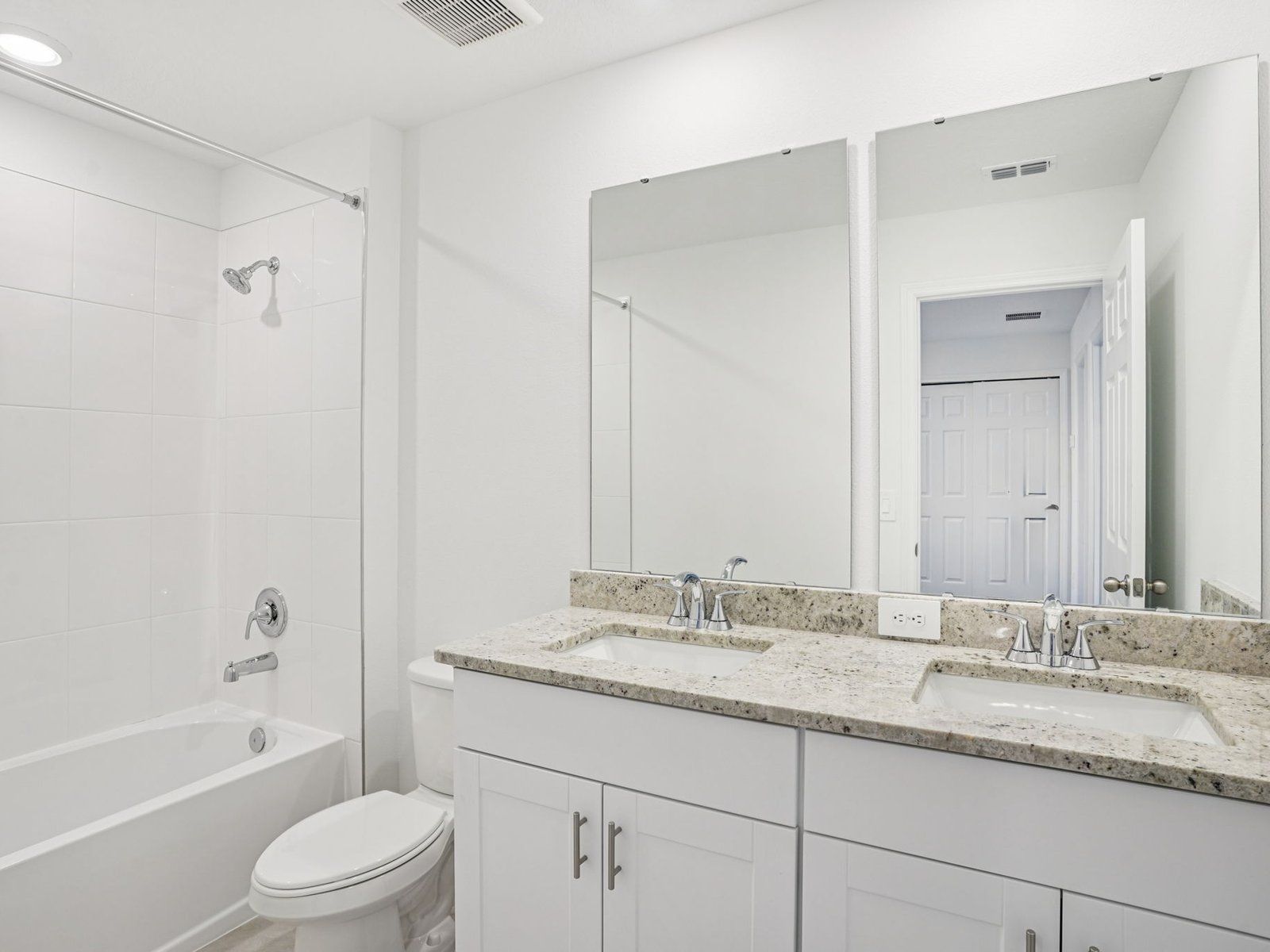 4519 Windy Oak Way (Violet)