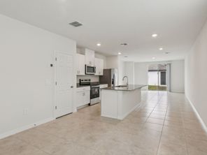 3912 Giorgio Drive (Everglade)