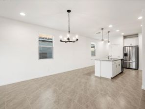 9807 N SUMMERSTONE AV (Quartz)