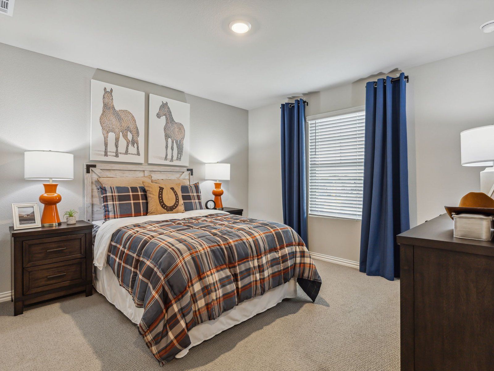 A secondary bedroom in the Abington