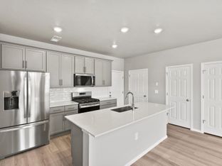 The Woodland - Horizon Uptown: The Meadow Collection: Aurora, Colorado - Meritage Homes