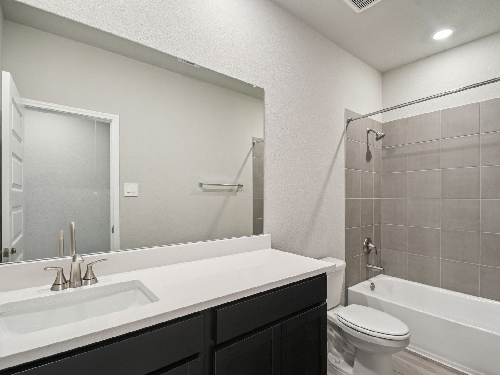 The Oleander (401) Floorplan
