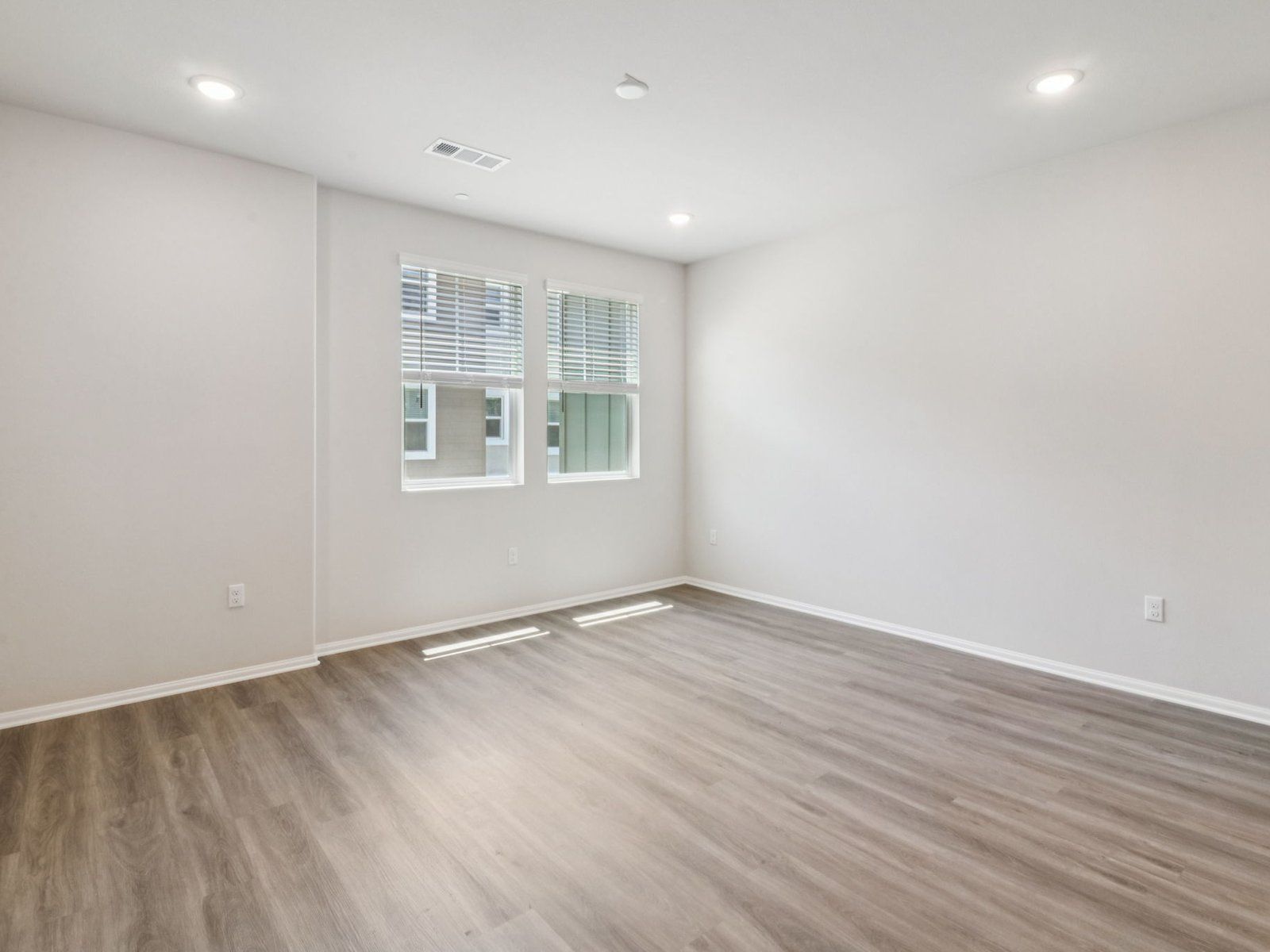 2206 Saltbush Drive (Residence 3) Imagen