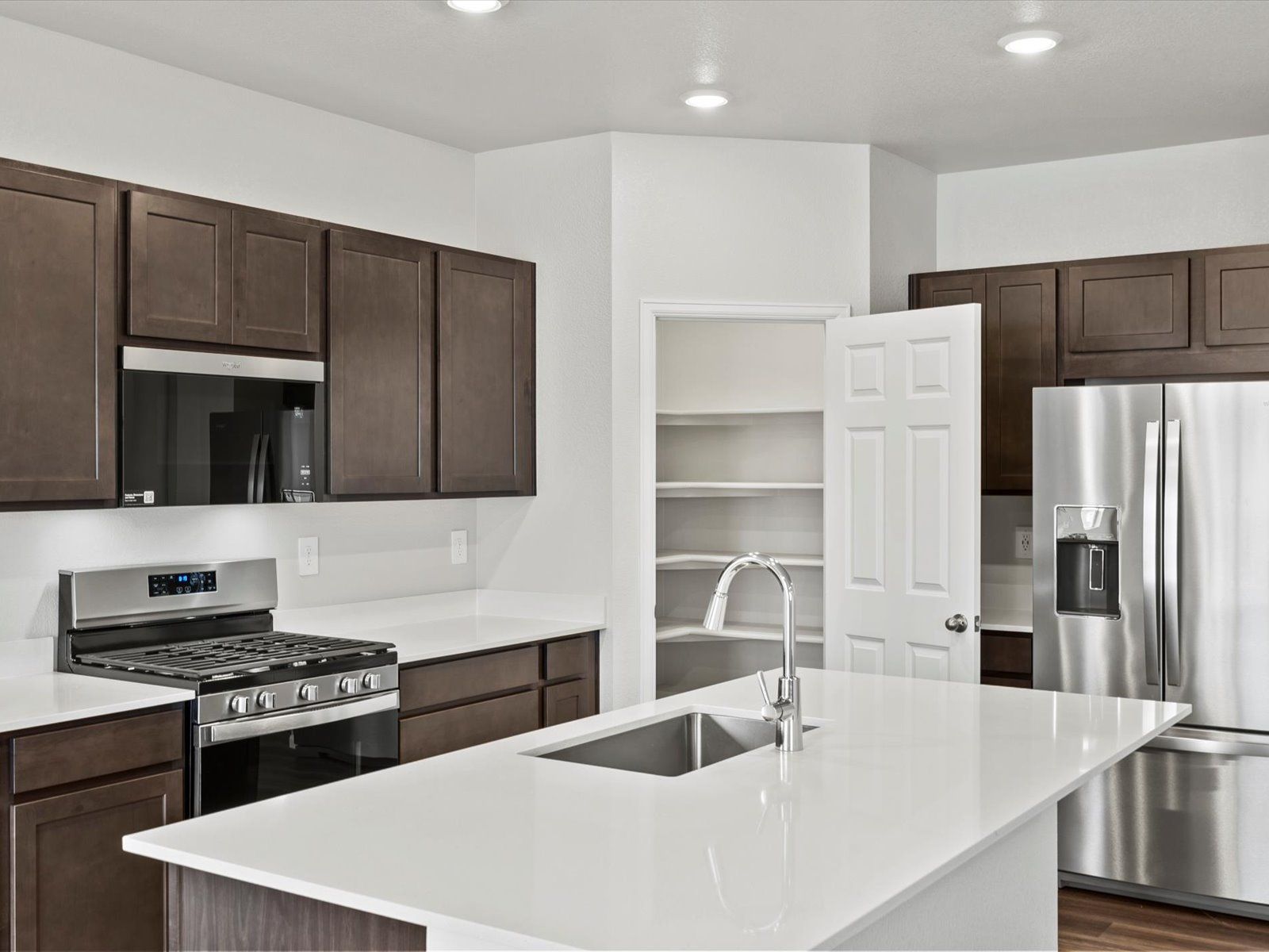 Snowberry - Buffalo Highlands: The Flora Collection: Commerce City, Colorado - Meritage Homes