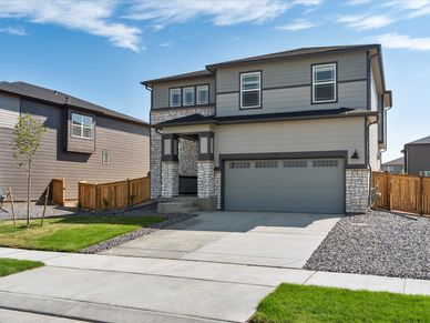 Silversage exterior image taken at a Meritage Homes community in Commerce City, CO.