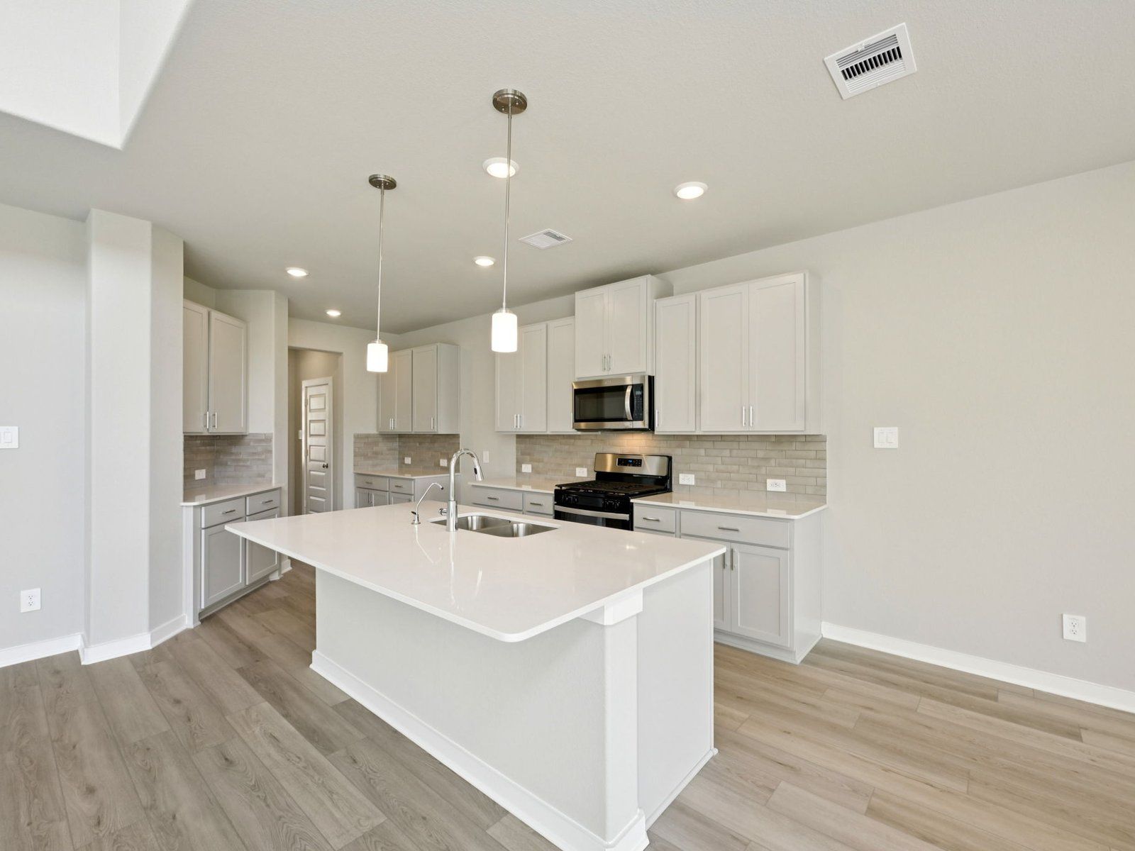 6432 Green Clover Lane (The Cedar (L412))