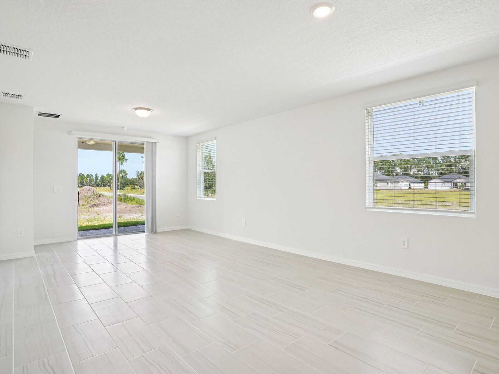 187 PARKHAVEN DR (Sawyer)