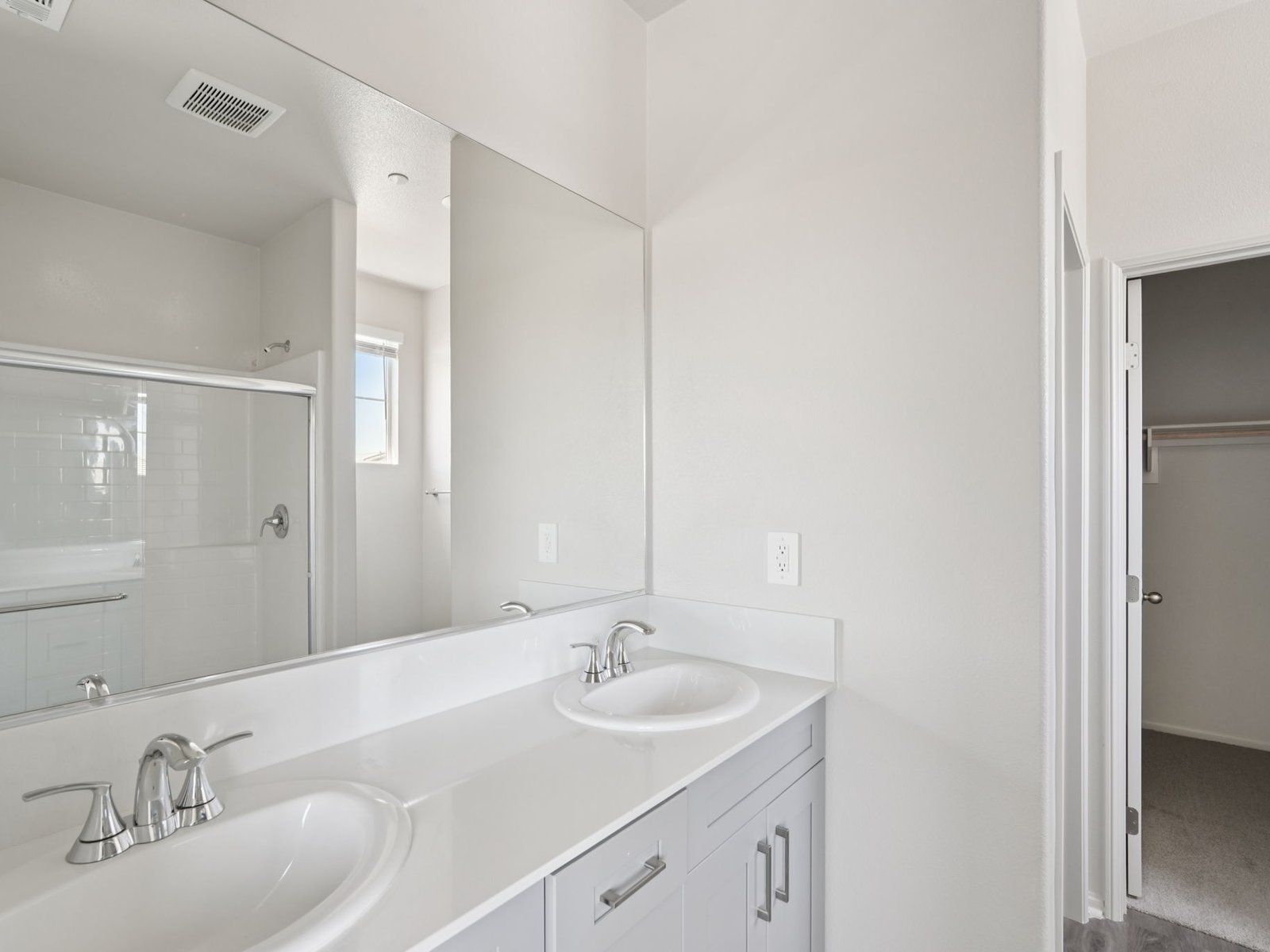 Residence 1 - Willow at Live Oak: Redlands, California - Meritage Homes