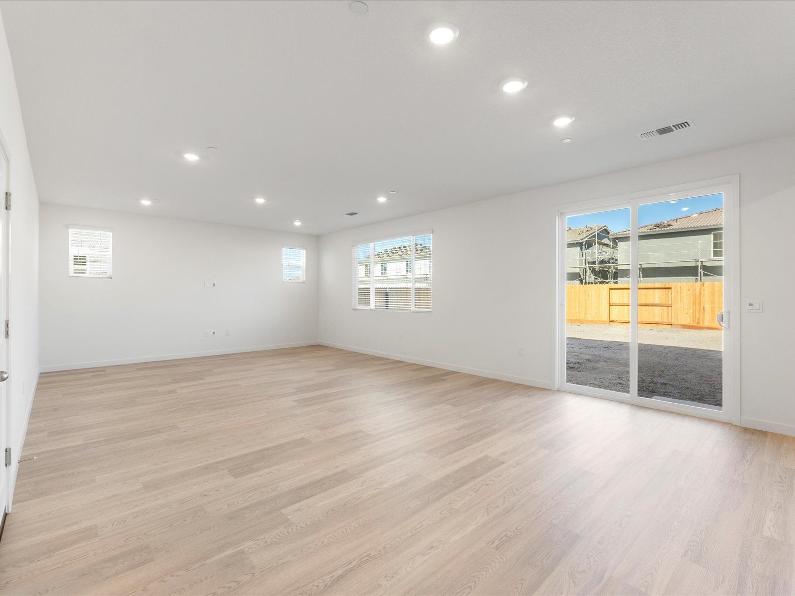 15 Waban Ct (Residence 1)