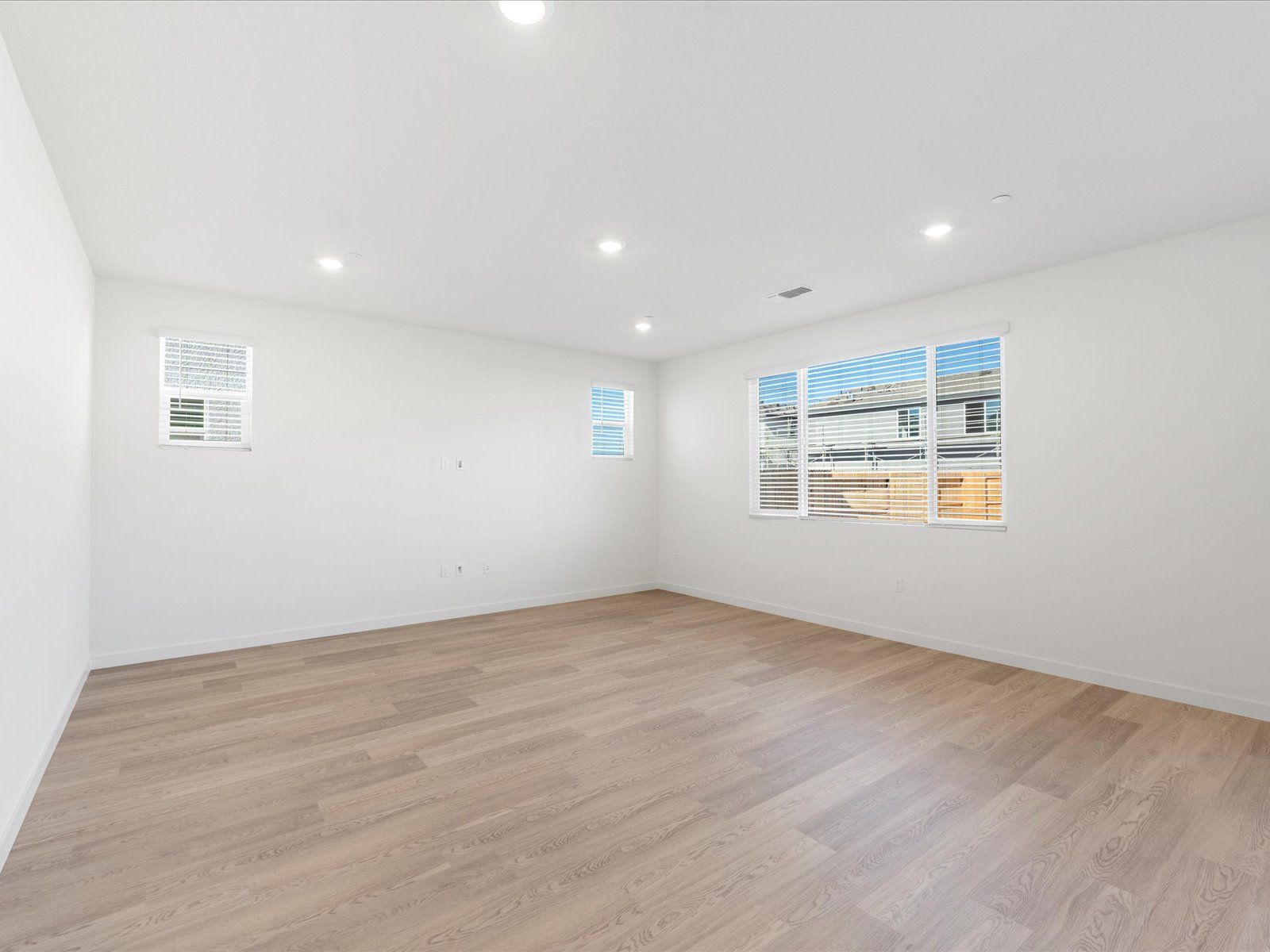 15 Waban Ct (Residence 1)