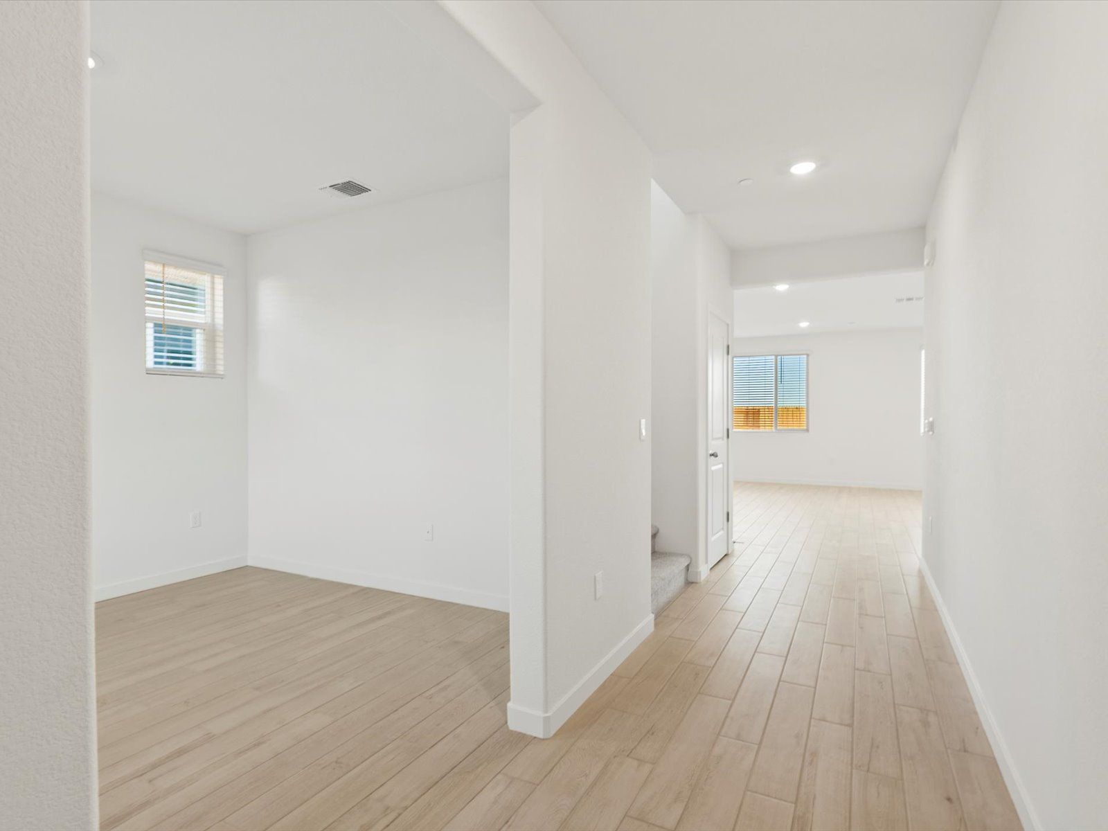 Entry and Flex Space