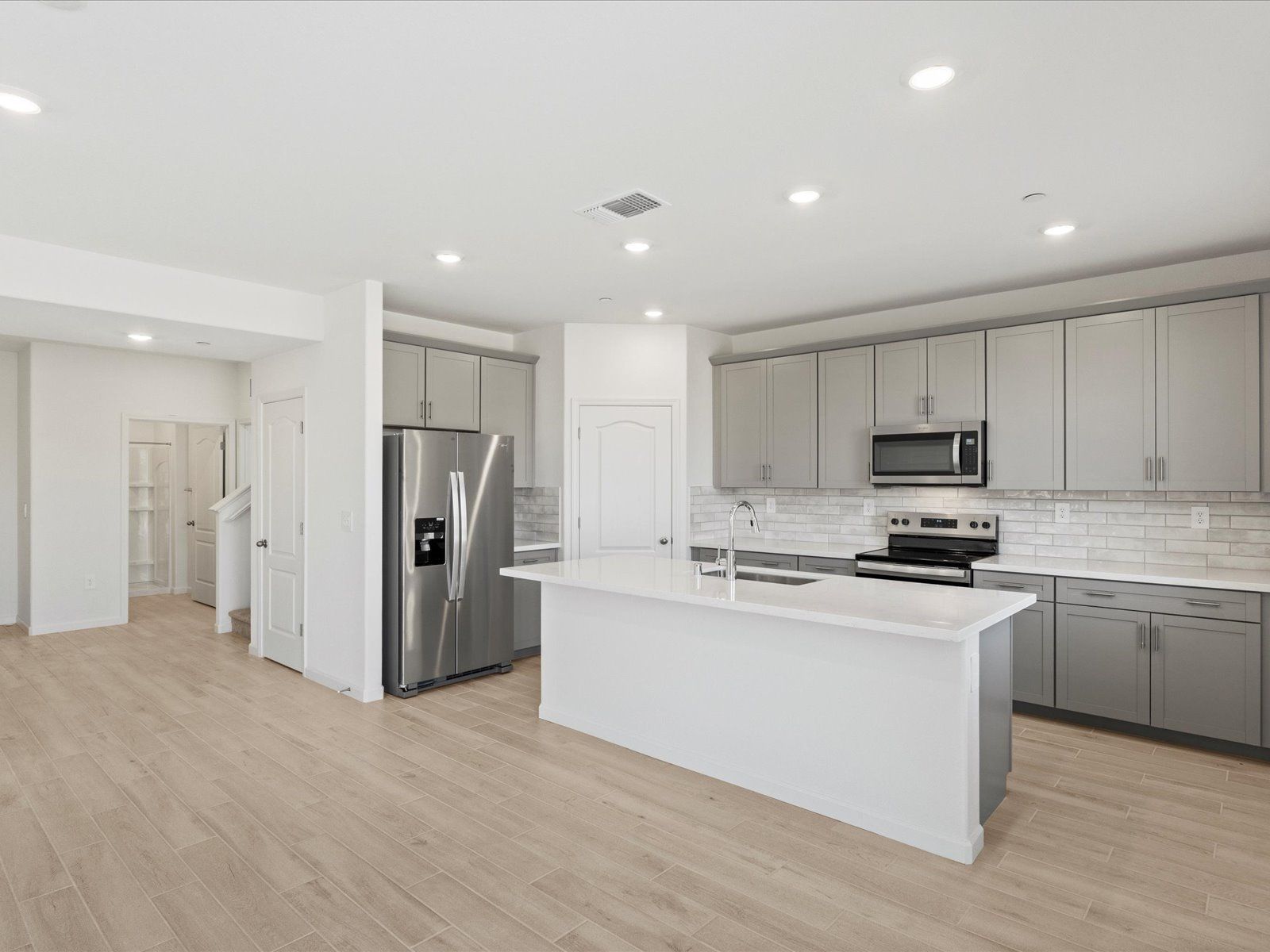 SAC_Aspen-At-Villa-Ticino_4522_Kitchen_A_2231-Hewins-St