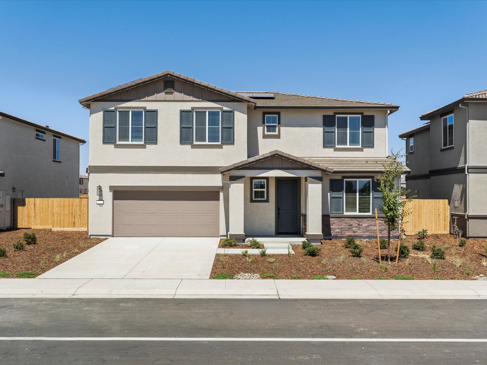 Residence 4 - Aspen at Villa Ticino: Manteca, California - Meritage Homes