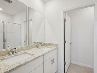 Denali - Hamilton Bluff - Classic Series: Lake Hamilton, Florida - Meritage Homes