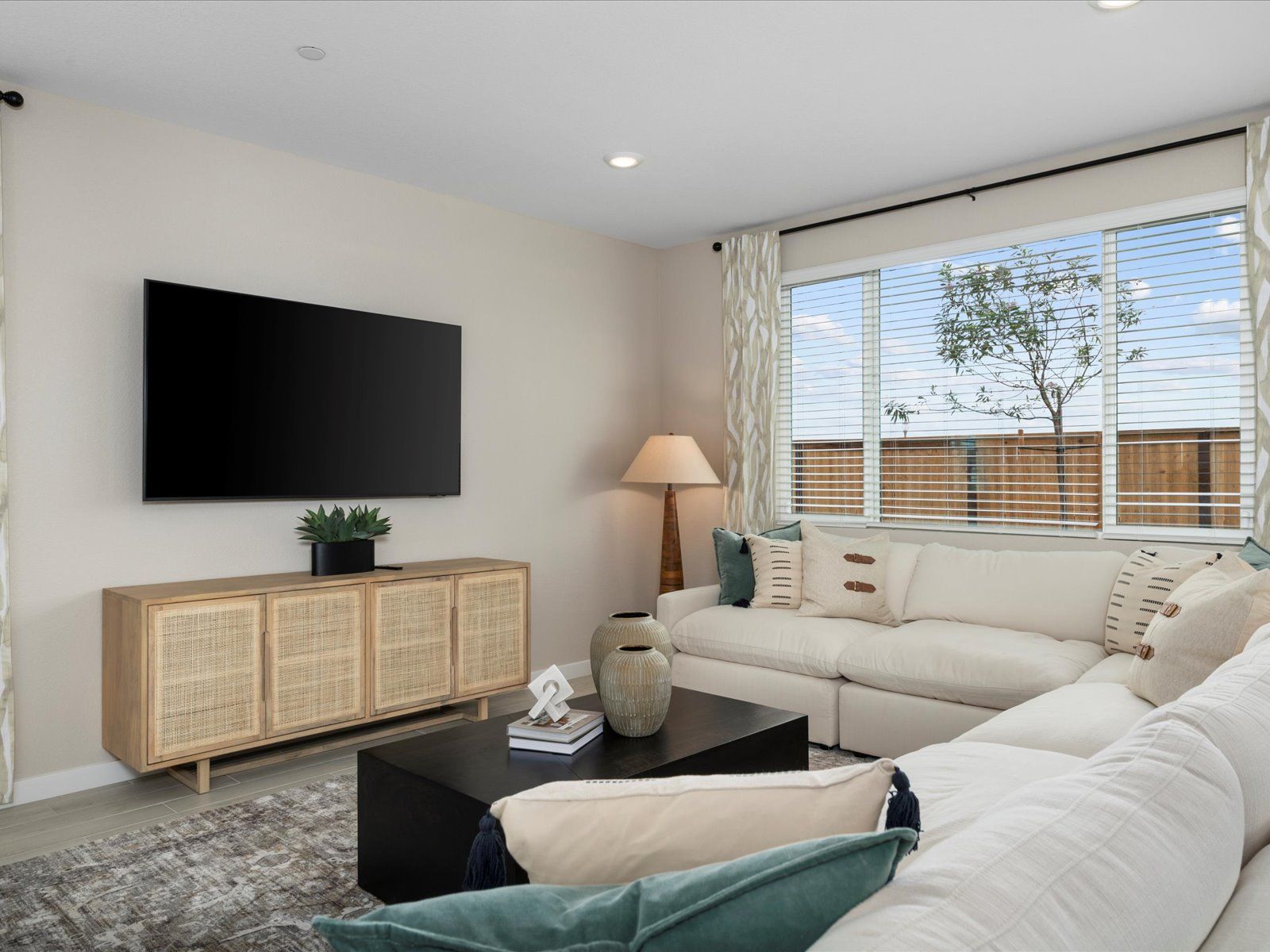 SAC_Living-Area_4303-Tribute-Ln