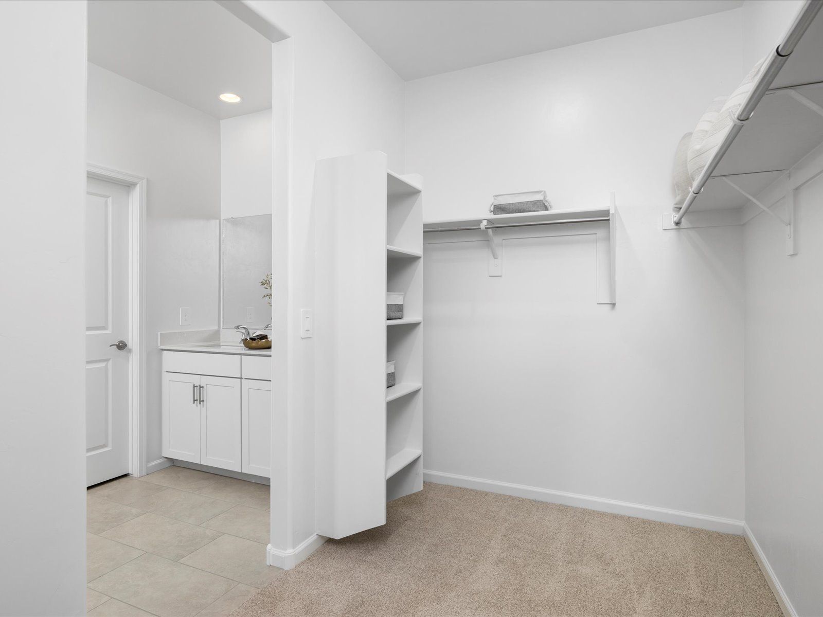 765 W CALLE CUBETA (Topaz)