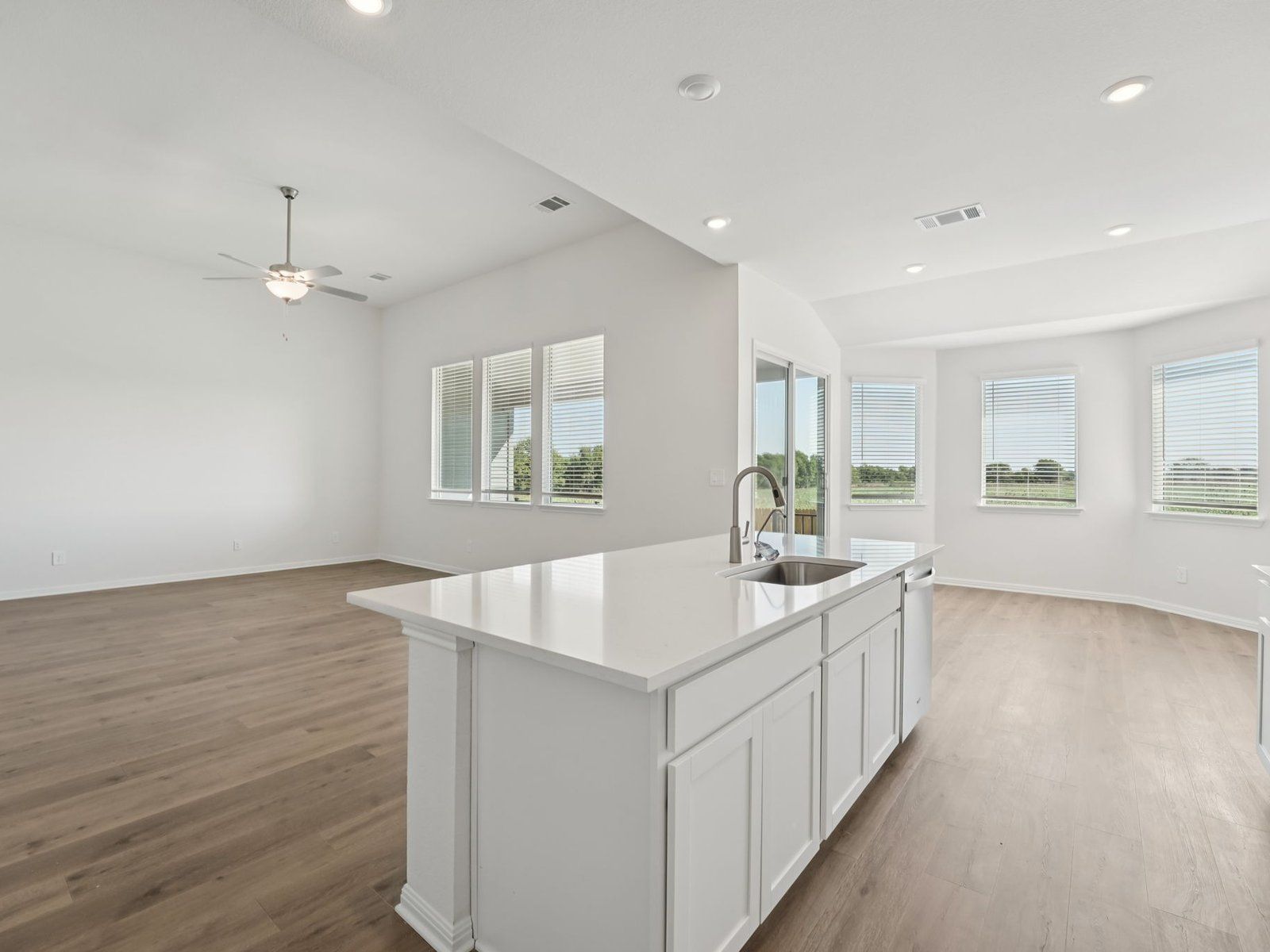 The Revere (570) Floorplan