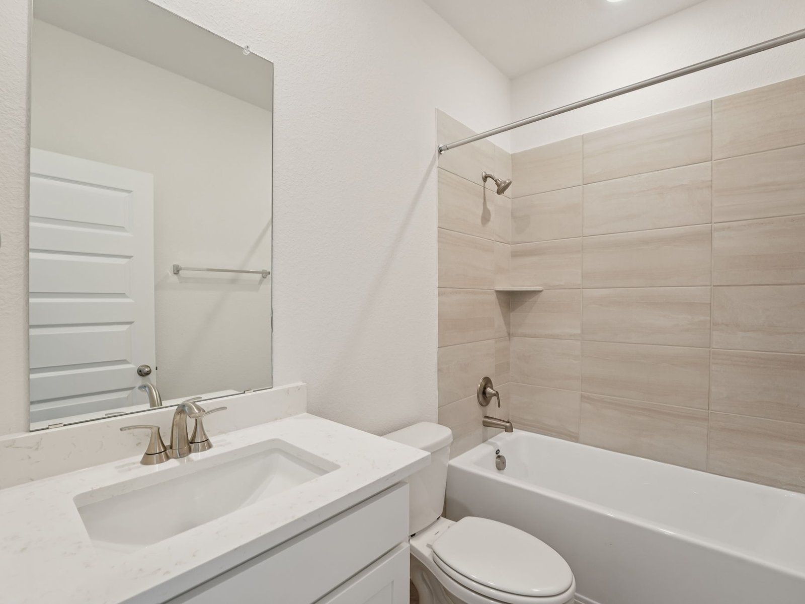 The Revere (570) Floorplan