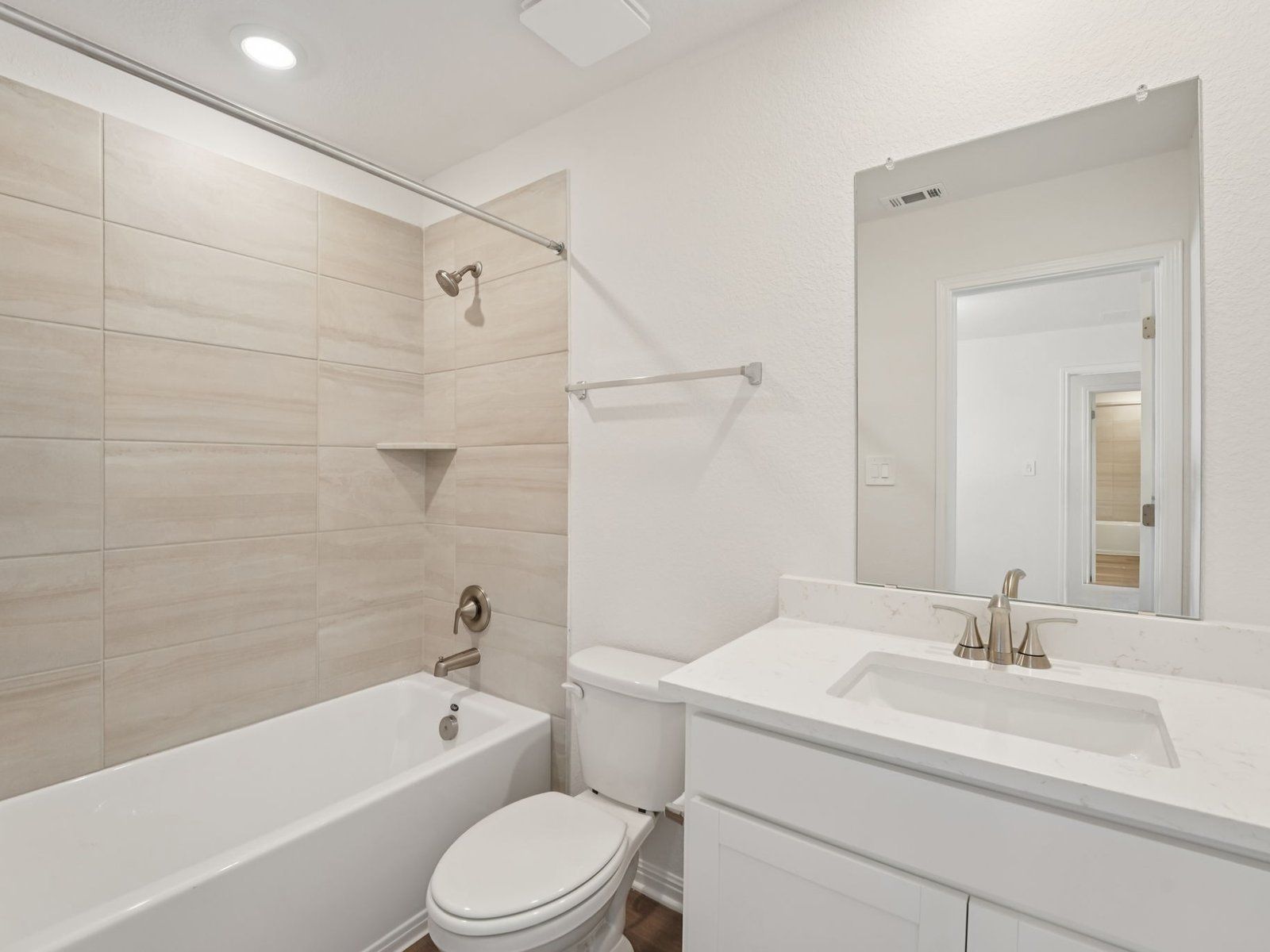 The Revere (570) Floorplan