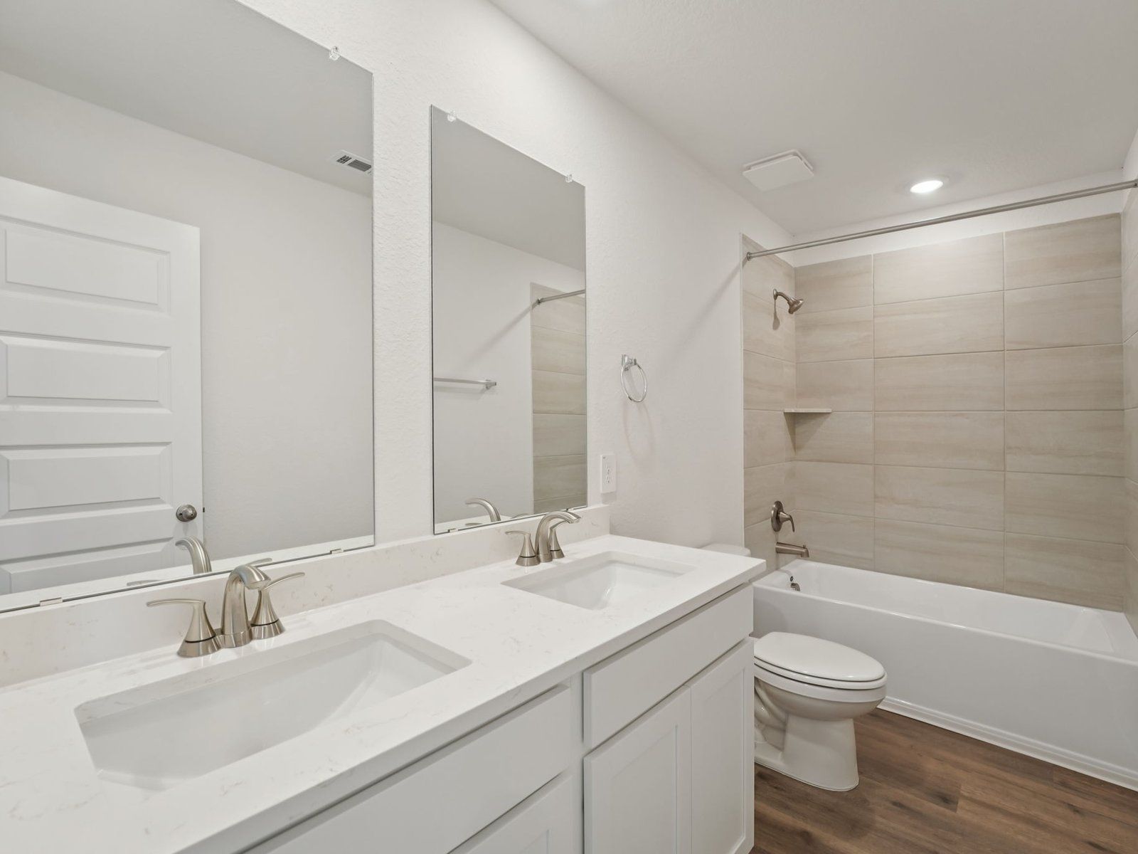 The Revere (570) Floorplan