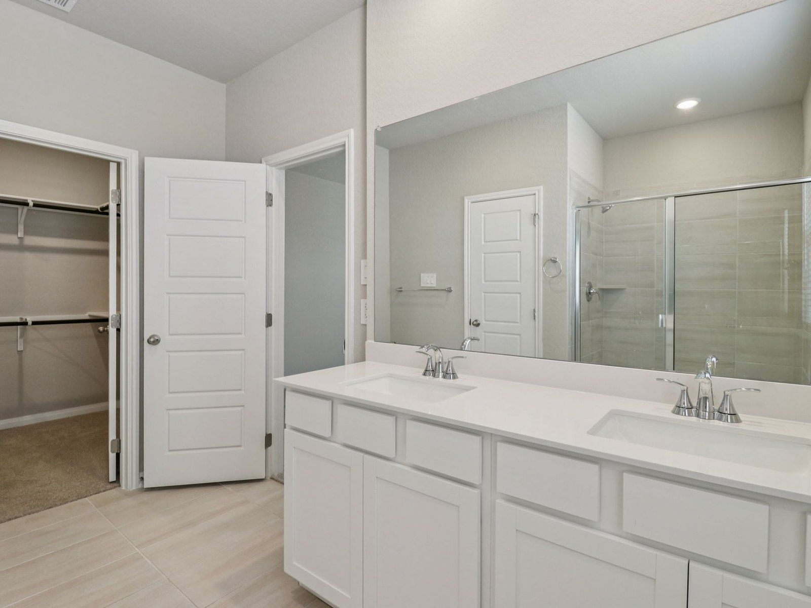 Primary Suite Bathroom