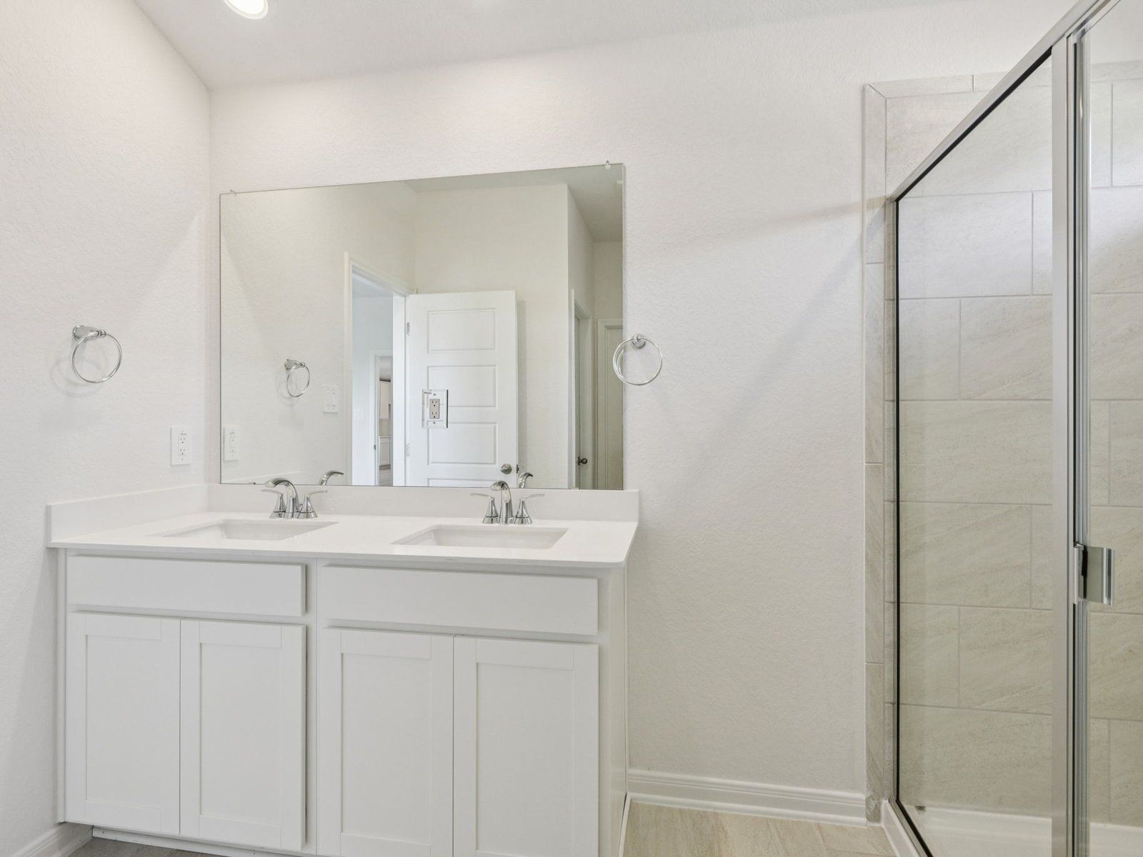 Primary Suite Bathroom