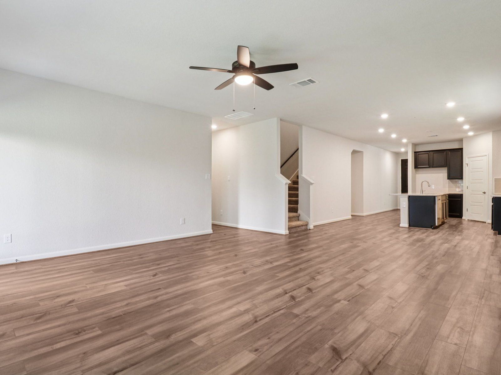 4535 Appaloosa Crest (The Matador (870))