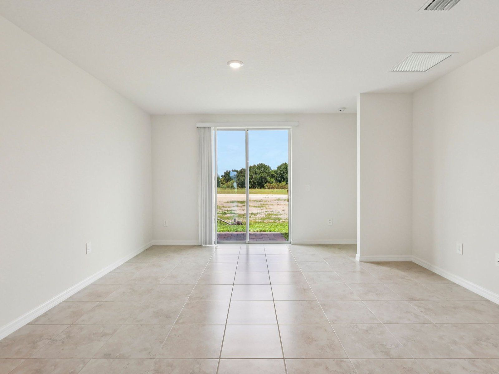 2533 Merseyside Court (Everglade)