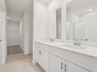 Yellowstone - Hamilton Bluff - Classic Series: Lake Hamilton, Florida - Meritage Homes