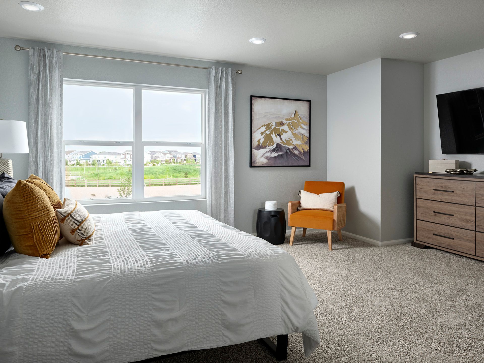 Welcome to the Willow floorplan modeled at Horizon Uptown in Aurora, CO.