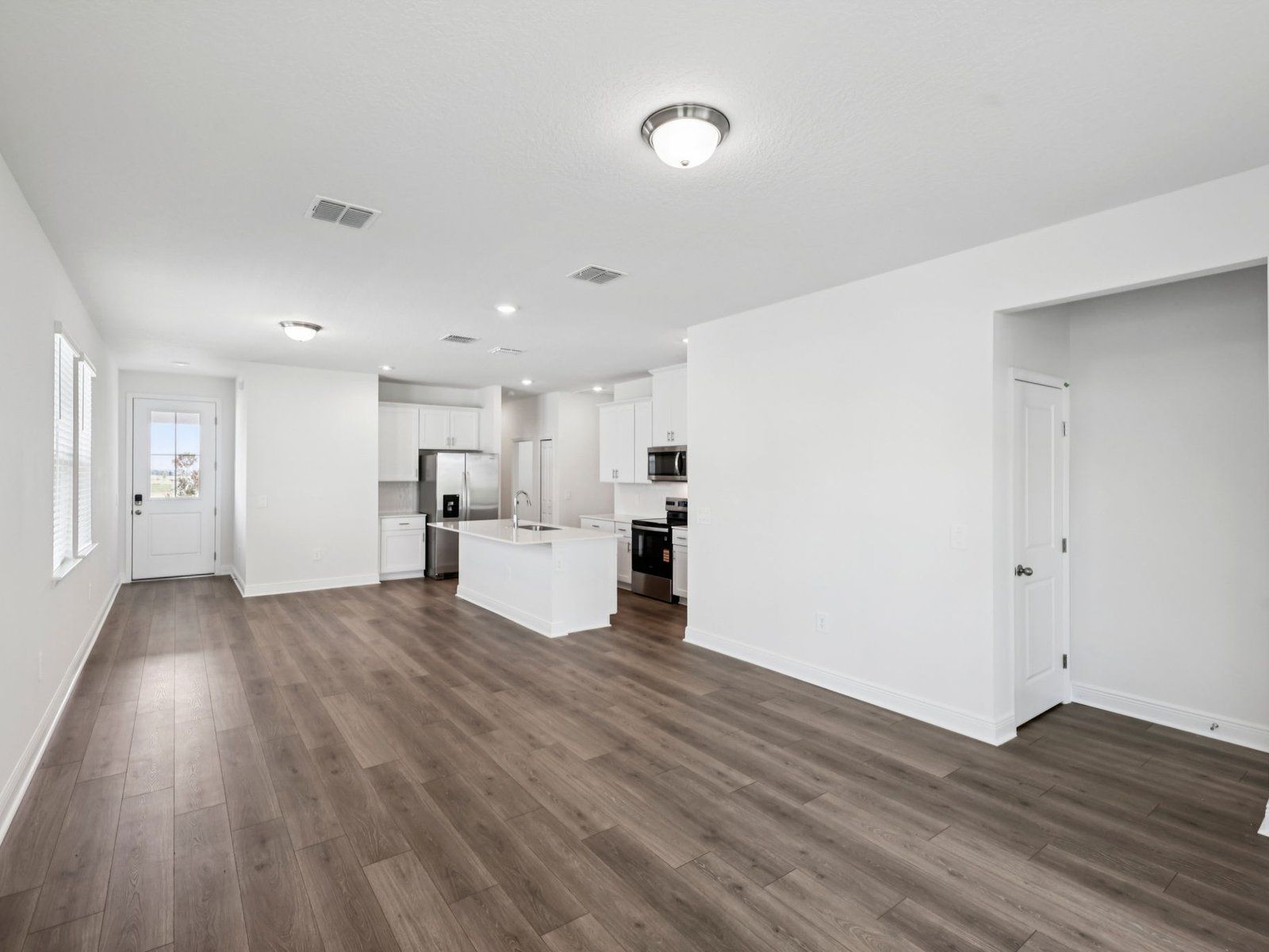 2300 Hen Road (Sycamore)