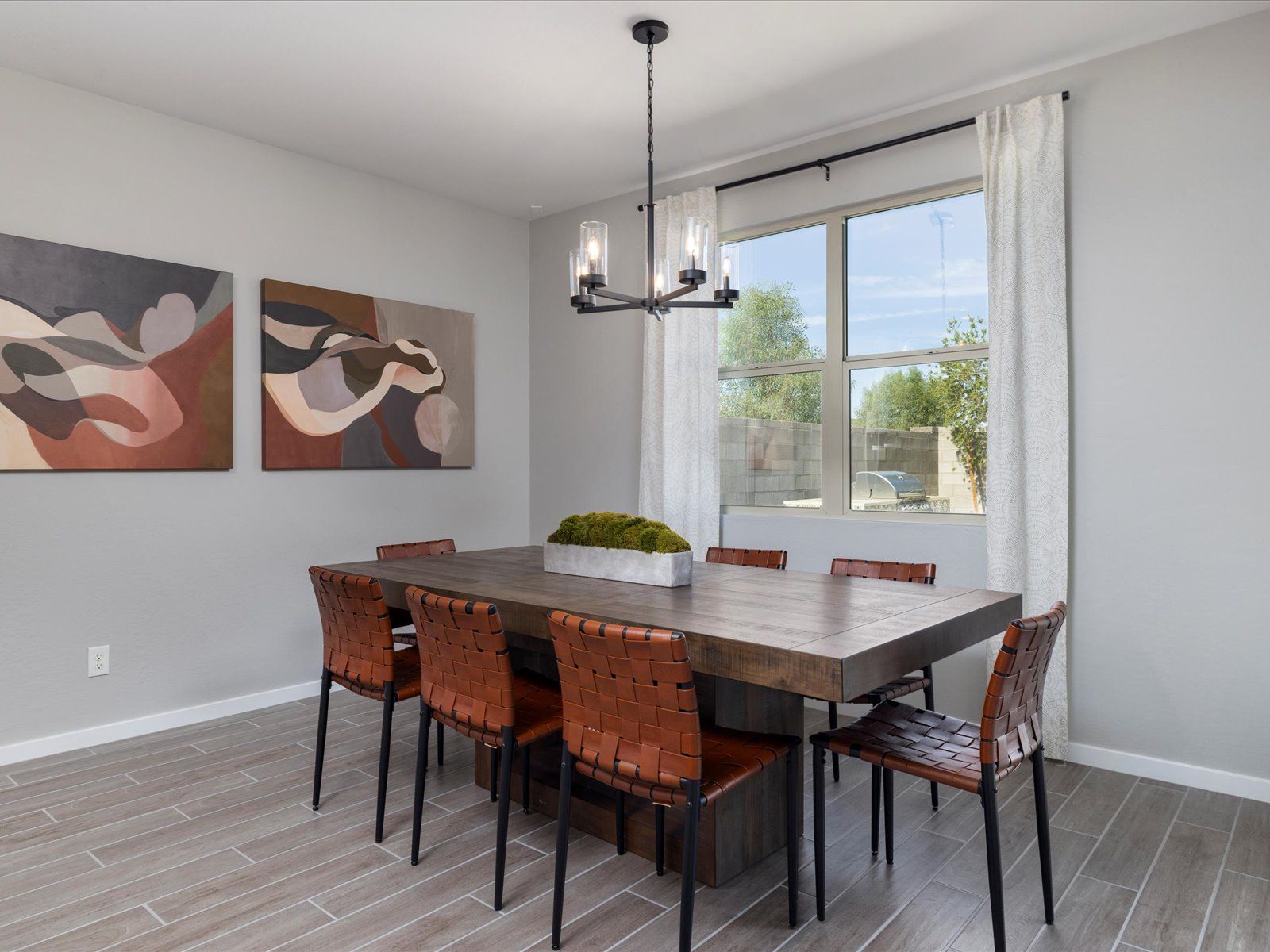 Welcome to the Bailey floorplan modeled at Paloma Creek in Surprise, AZ.