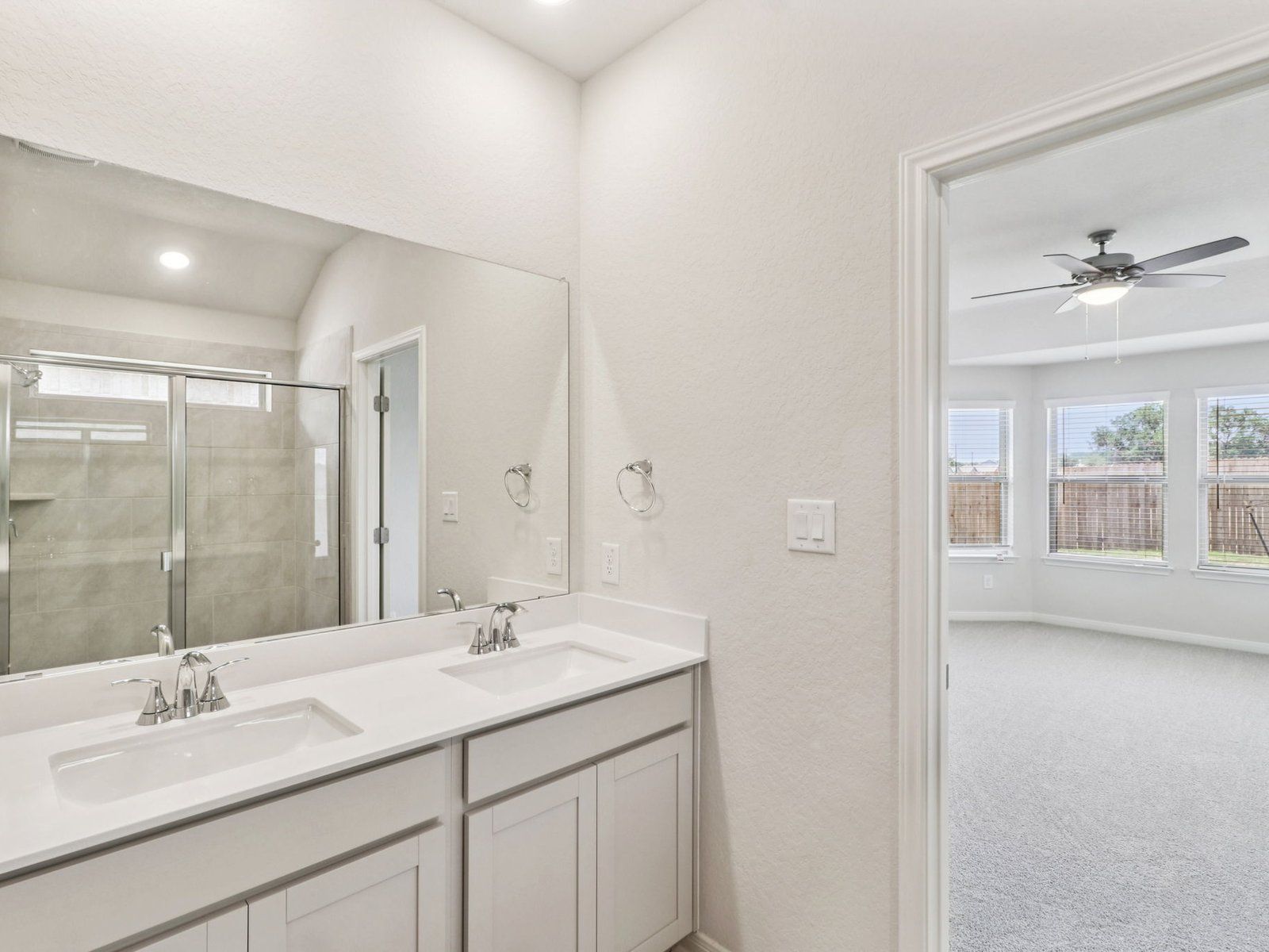 Primary Suite Bathroom