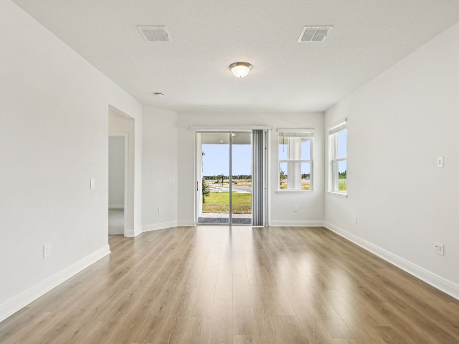 2233 Hen Road (Sycamore)