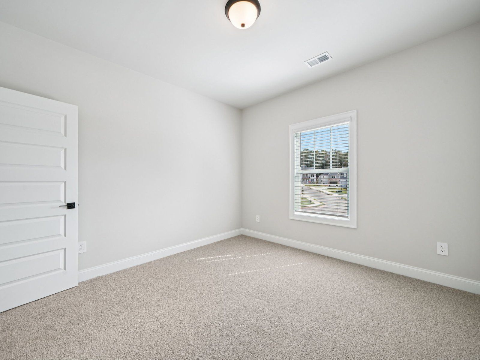 The Nantucket floorplan with the Relaxed Transitional Linen interior package.