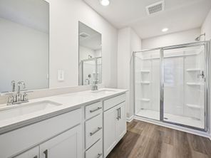 2260 Ashton Drive (Lancaster End Unit)