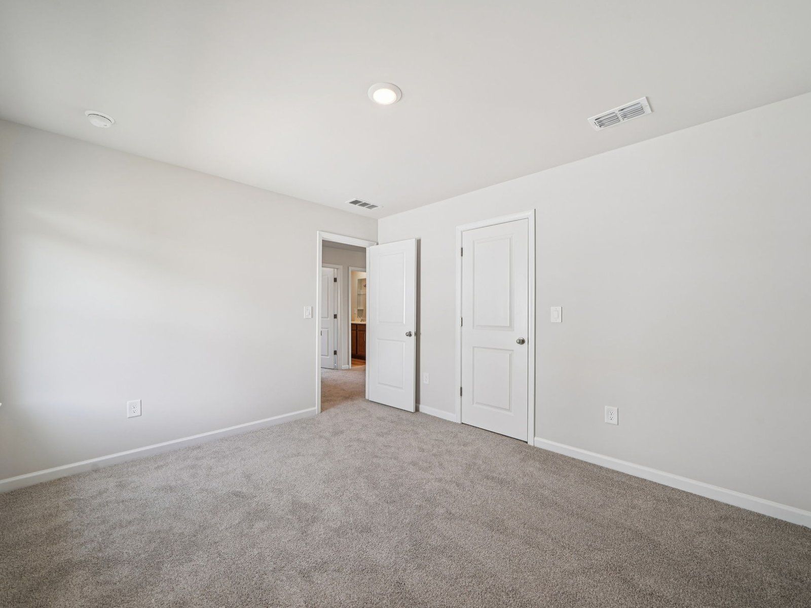 The Sherwood floorplan with the Charm Burlap interior package.