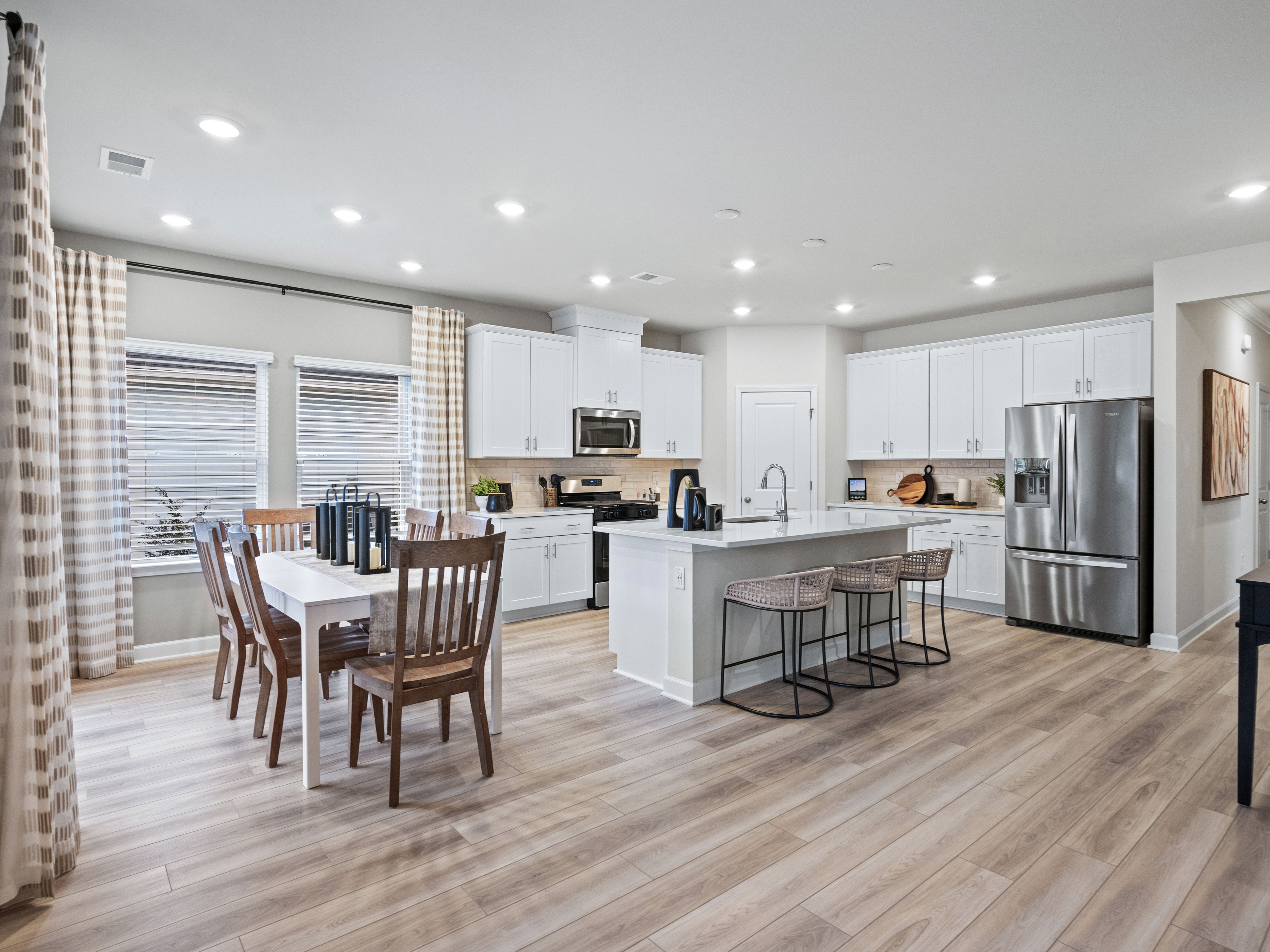Enjoy your favorite home-cooked meal in the well-appointed kitchen and dining area.