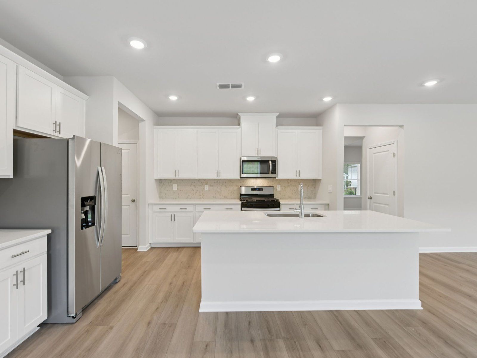 The Brentwood floorplan with the Elemental Linen interior package.