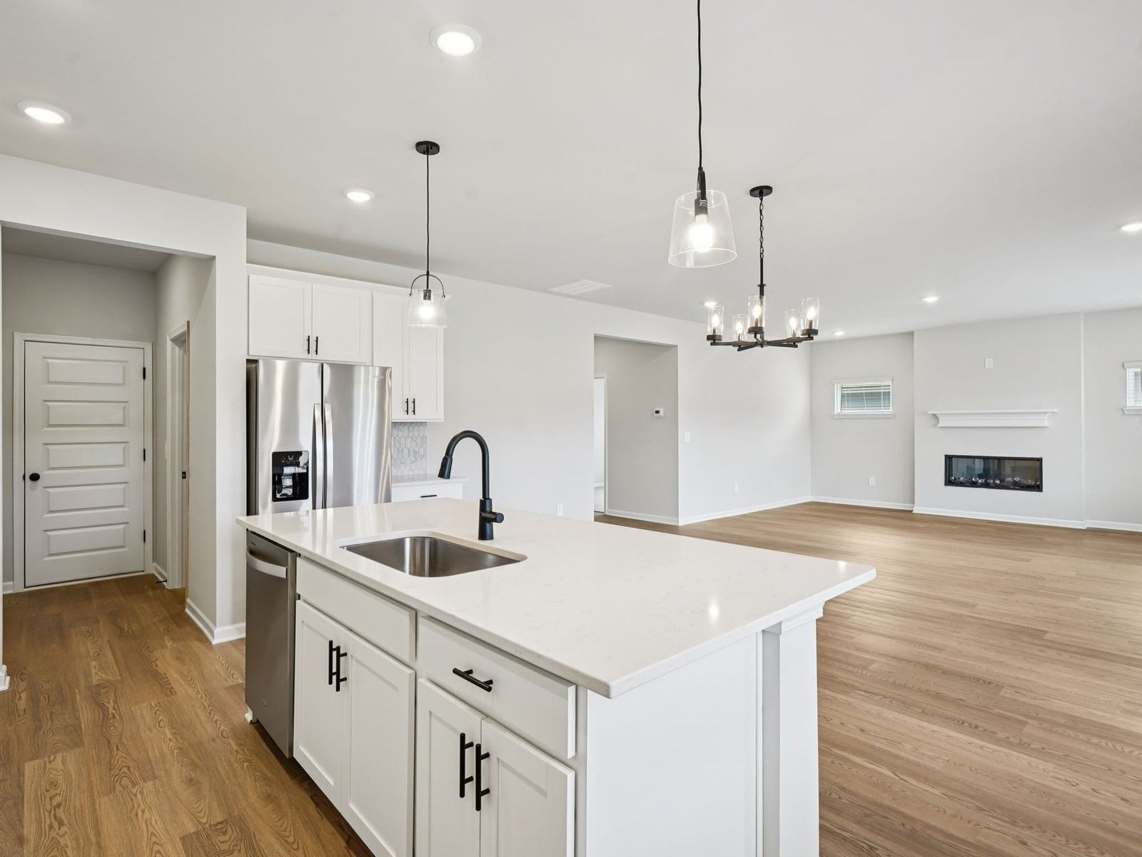 The Taylorsville floorplan with the Classic White Harbor interior package.