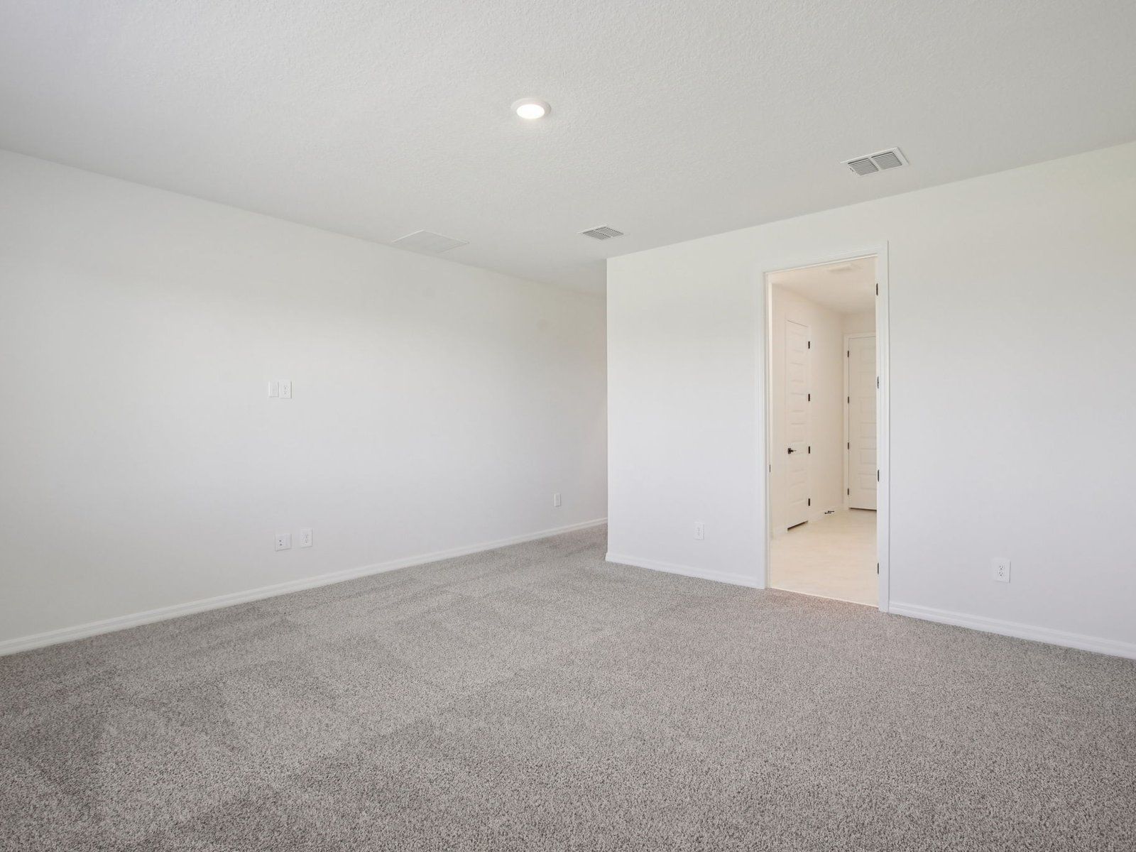 The Zander Primary Bedroom