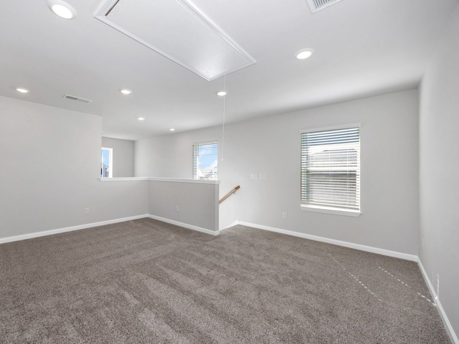 The Sydney floorplan with the Crisp White interior package.