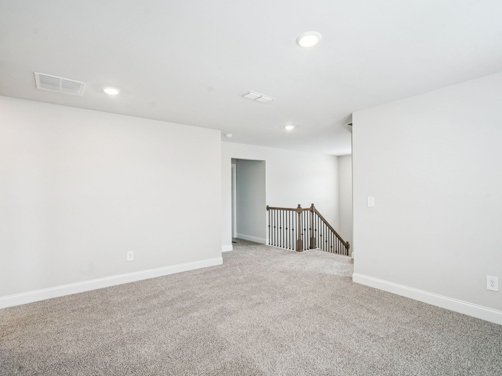 The Chatham Basement floorplan with the Clarity Linen interior package.