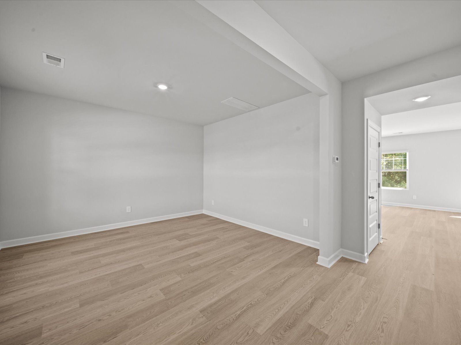 1584 Switchback Circle