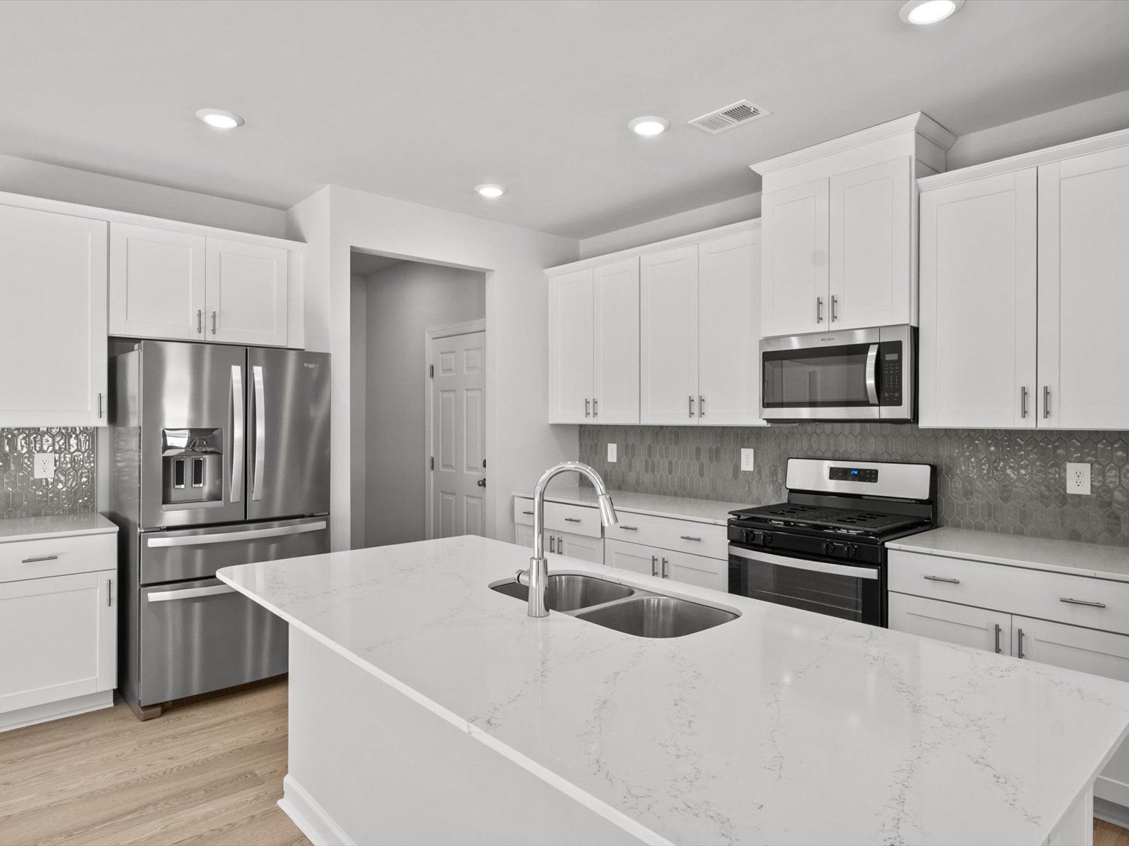 1584 Switchback Circle (Brentwood)